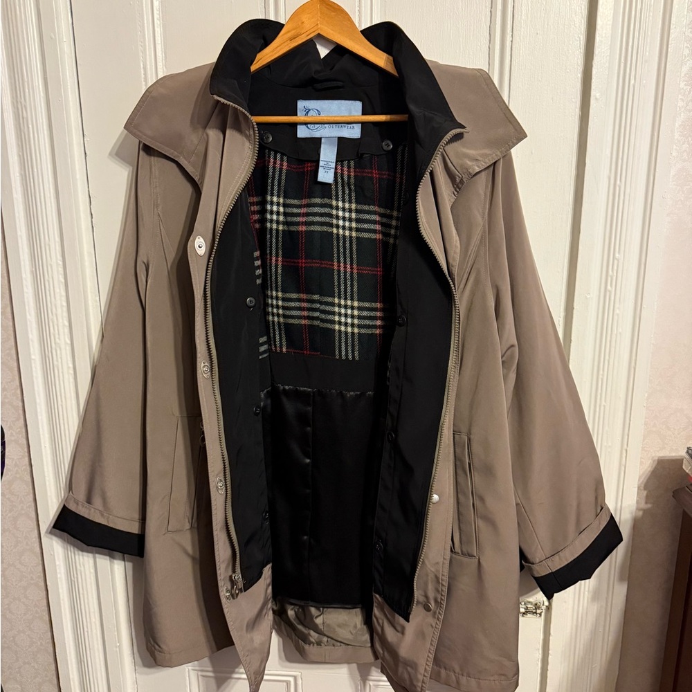 Classic Elements Tan Hooded Jacket - image 8